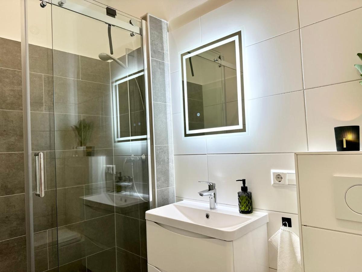 Mystay: Zentral I Design I Prime I Gaeste Wc Heidelberg Bagian luar foto